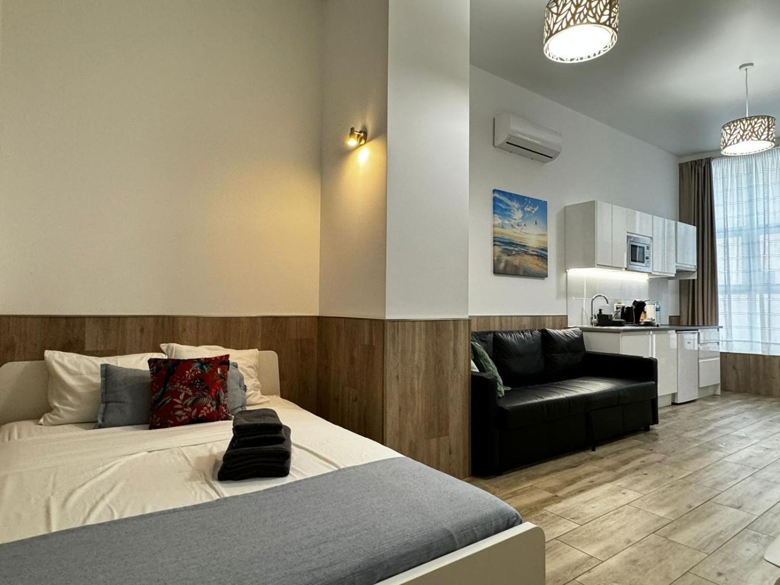 Rodrigues 15 Aparthotel Valencia Buitenkant foto